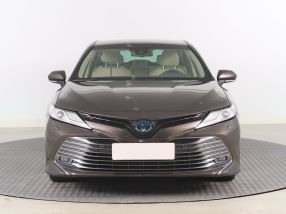 Toyota Camry - 2021