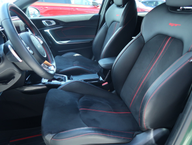 Kia ProCeed - 2023