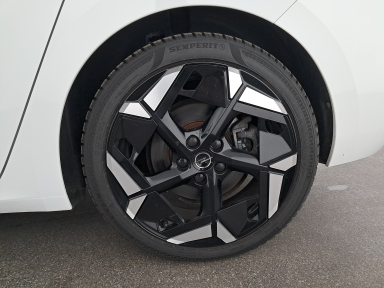 Opel Astra - 2023