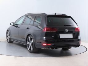Volkswagen Golf - 2017