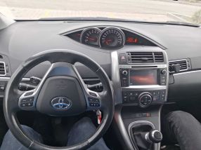 Toyota Verso - 2015