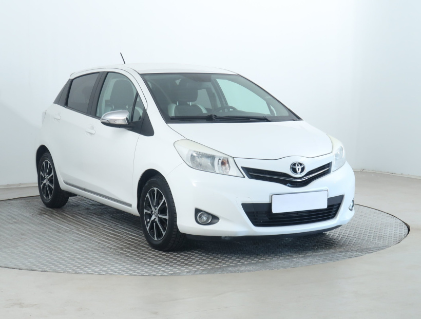 Toyota Yaris, 2013