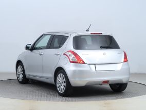 Suzuki Swift - 2015