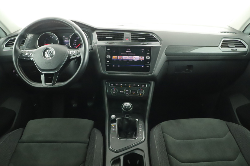 Volkswagen Tiguan, 2019