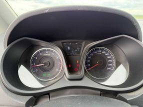 Hyundai ix20 - 2015