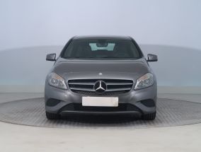 Mercedes-Benz A - 2013