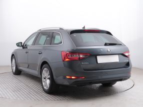 Škoda Superb - 2019