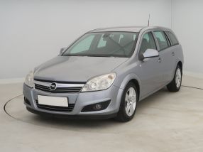 Opel Astra - 2010