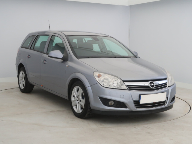 Opel Astra 2010