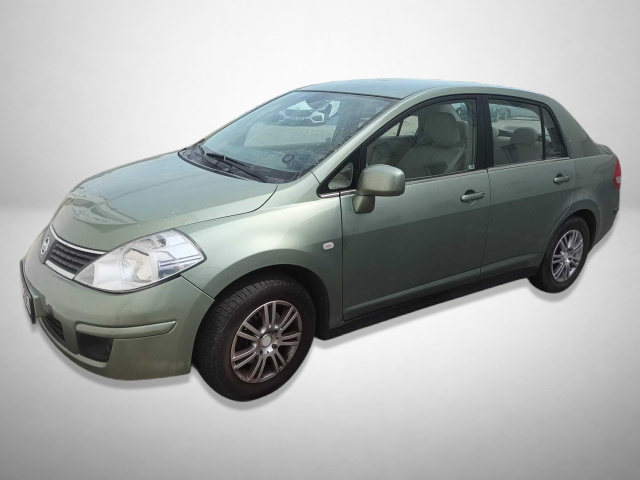 Nissan Tiida 2008