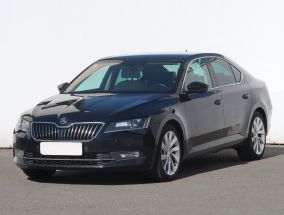Škoda Superb - 2016
