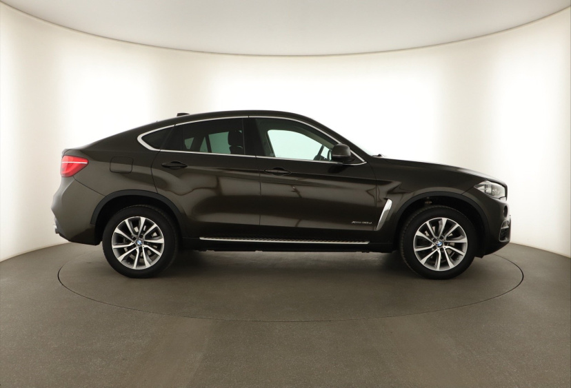 BMW X6, 2015