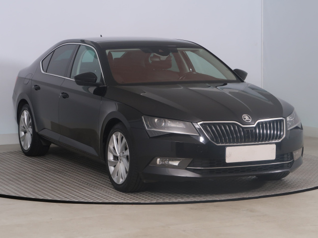 Škoda Superb 2019