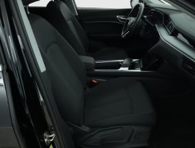 Audi e-tron - 2021