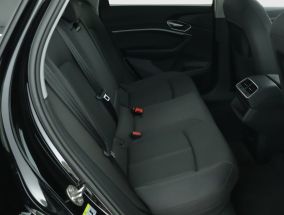 Audi e-tron - 2021