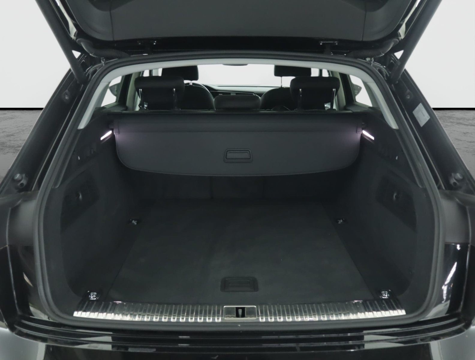 Audi e-tron - 2021