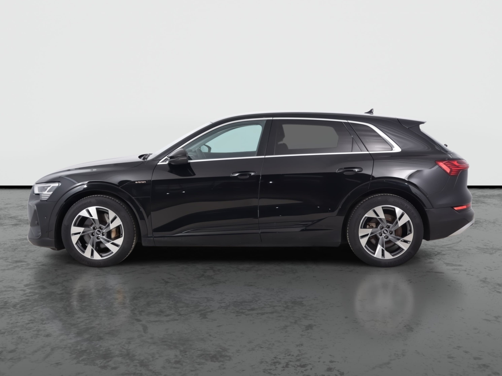 Audi e-tron - 2021