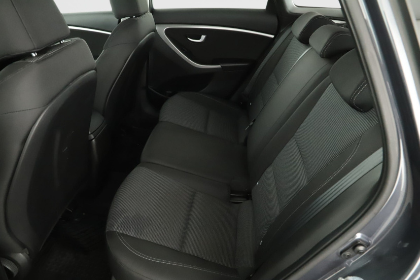 Hyundai i30, 2016