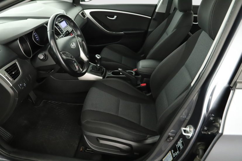 Hyundai i30, 2016