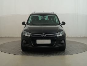 Volkswagen Tiguan - 2012