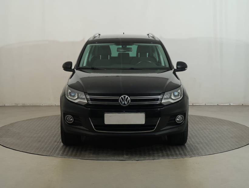 Volkswagen Tiguan, 2012