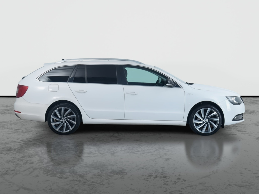 Škoda Superb, 2014