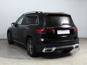 Mercedes-Benz GLB - 2021