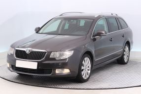 Škoda Superb - 2010