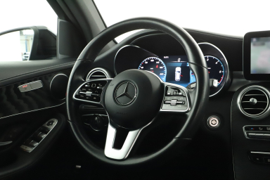Mercedes-Benz GLC - 2021