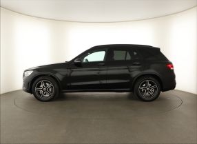 Mercedes-Benz GLC - 2021