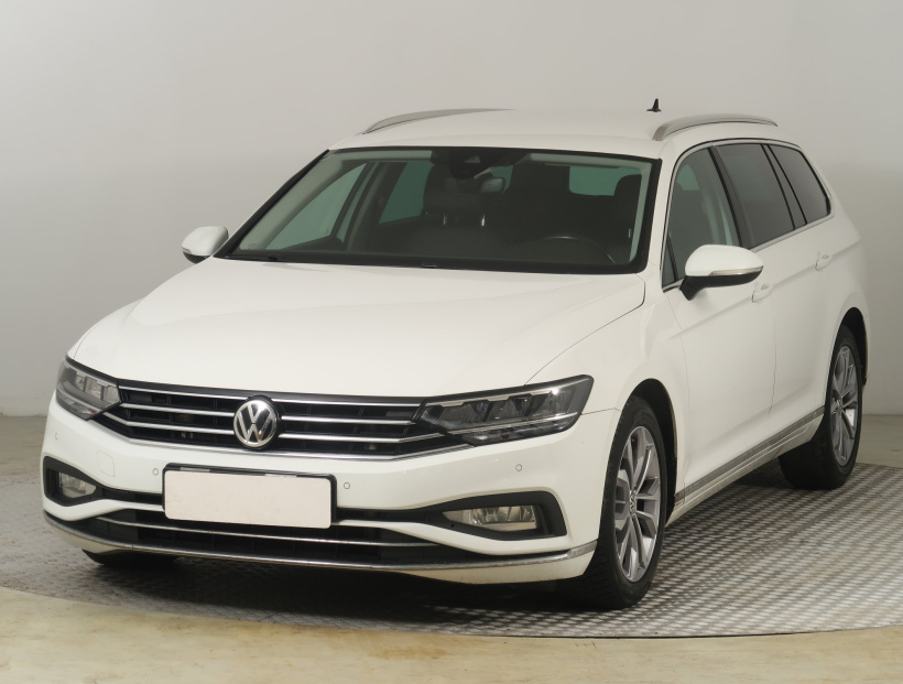 Volkswagen Passat, 2020