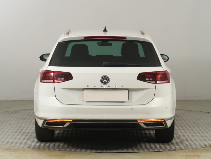 Volkswagen Passat, 2020