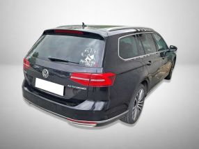 Volkswagen Passat - 2016