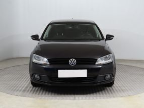 Volkswagen Jetta - 2011