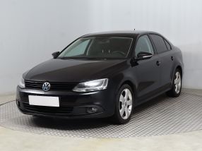 Volkswagen Jetta - 2011