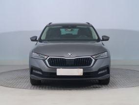 Škoda Octavia - 2023