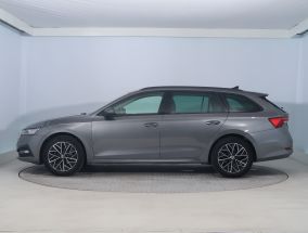 Škoda Octavia - 2023