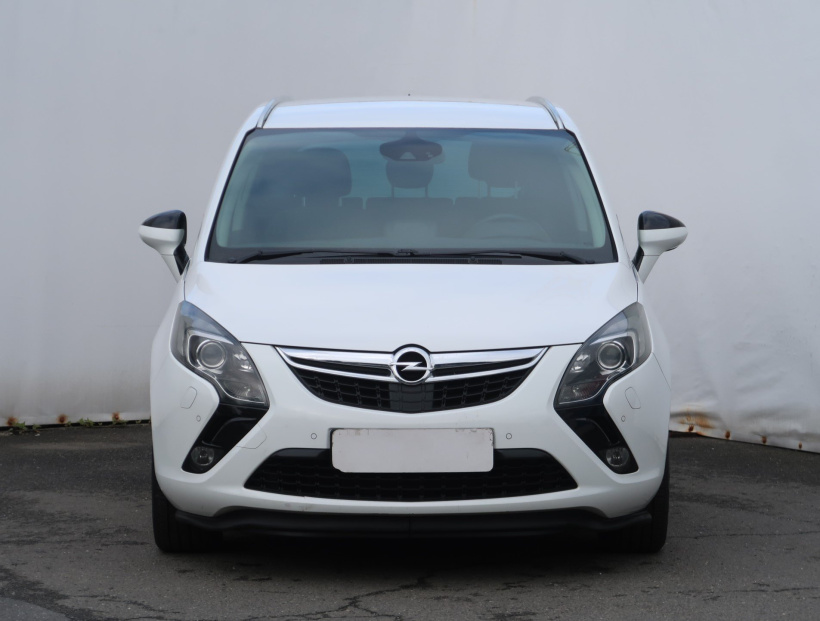 Opel Zafira Tourer, 2013