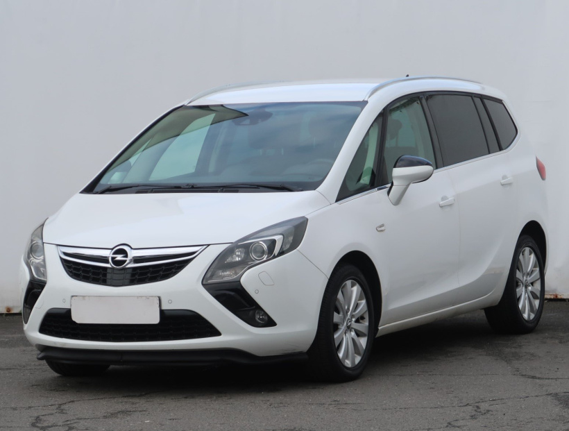 Opel Zafira Tourer, 2013