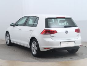 Volkswagen Golf - 2016