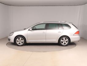 Volkswagen Golf - 2010