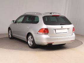 Volkswagen Golf - 2010