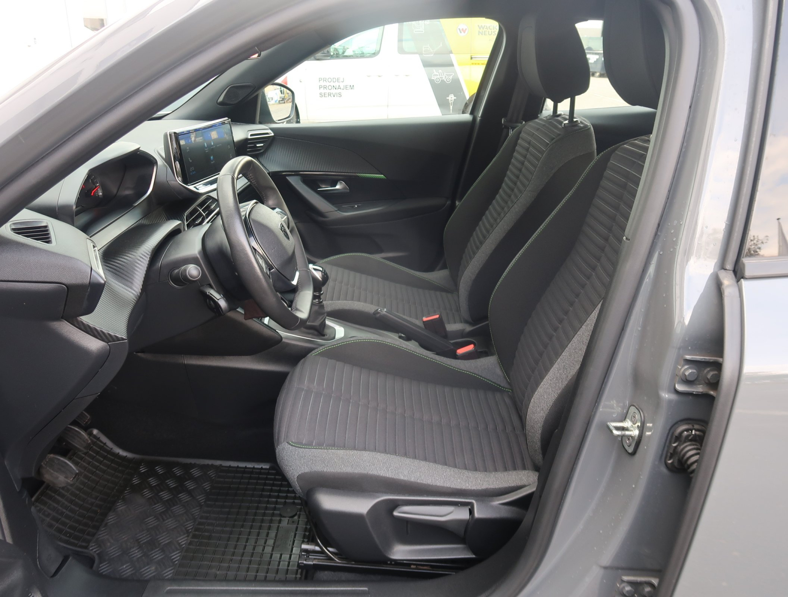 Peugeot 2008 - 2024