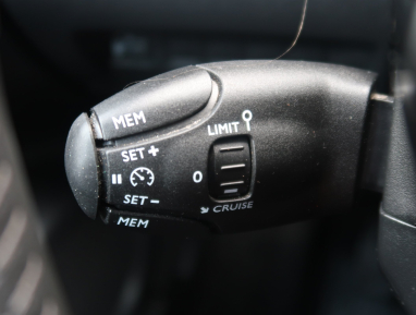 Peugeot 2008 - 2024