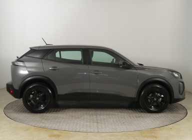 Peugeot 2008 - 2024