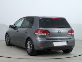 Volkswagen Golf - 2010