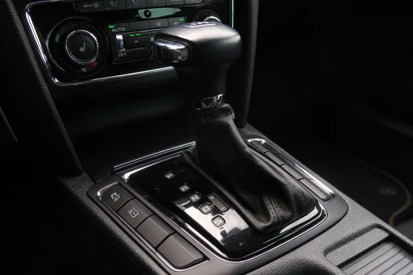 Škoda Superb, 2012