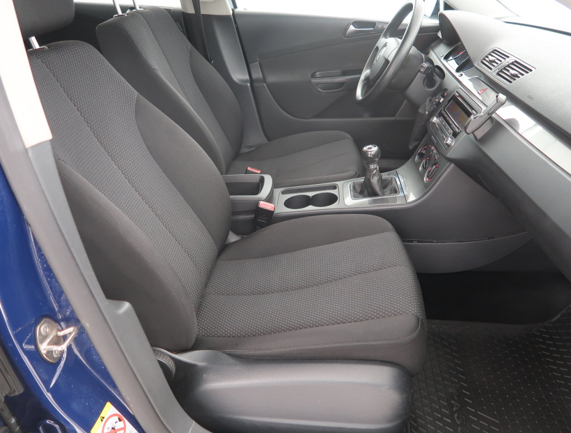 Volkswagen Passat, 2009