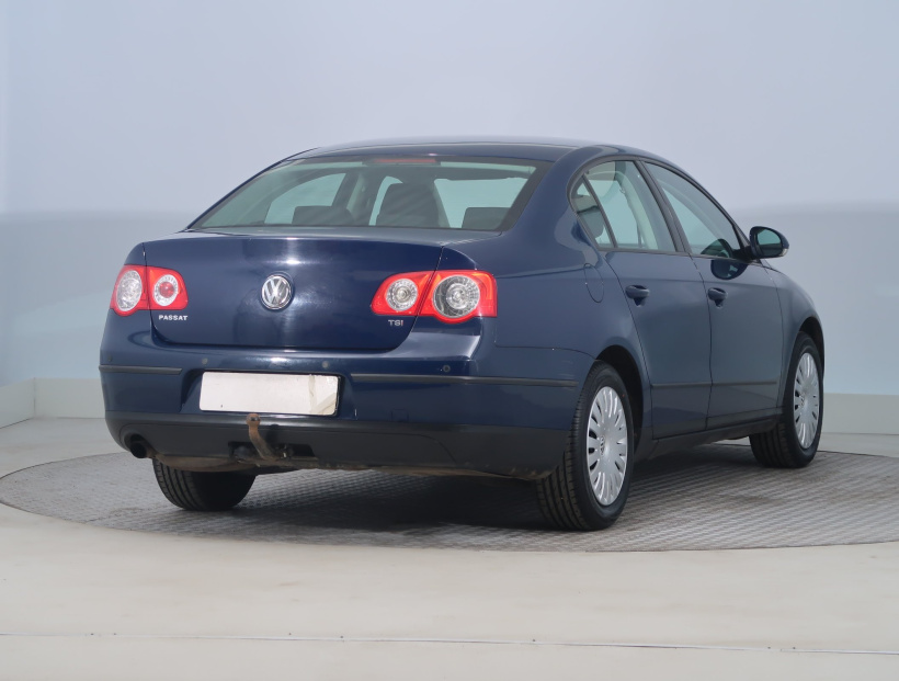 Volkswagen Passat, 2009