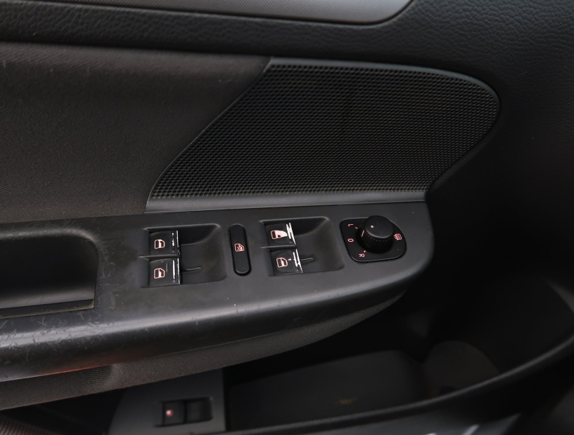 Volkswagen Jetta, 2006